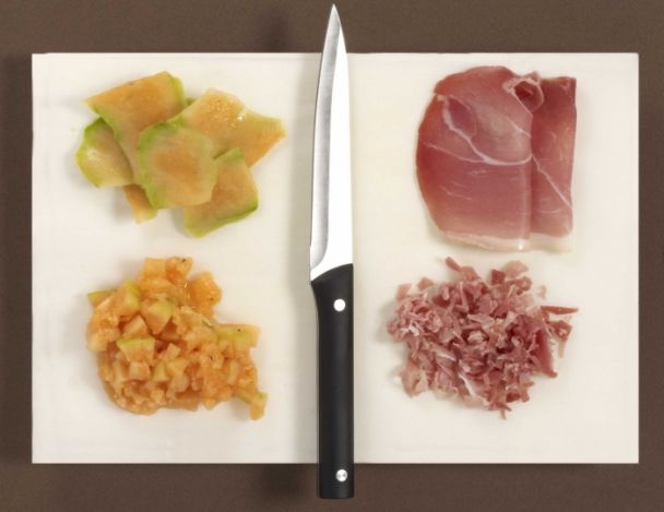 Préparation du melon et du jambon