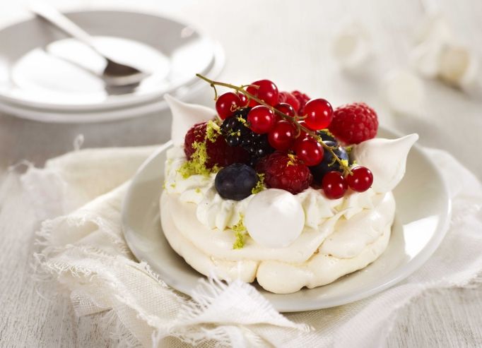 Pavlova aux fruits rouges 