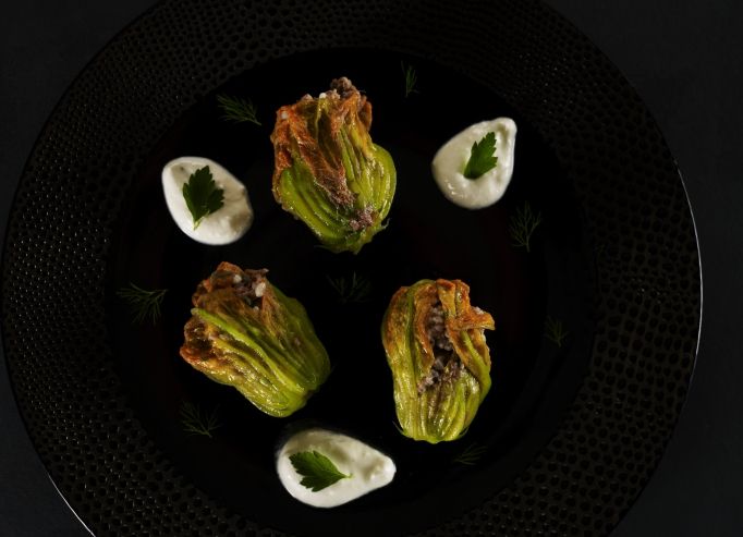 Fleurs de courgettes farcies à la viande