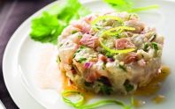 Tartare de dorade, coriandre et sa vinaigrette passion mandarine Maille