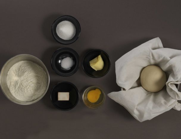 Préparation de la pâte à brioche