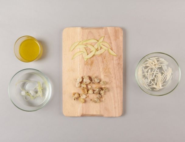 Préparation de la vinaigrette et finitions