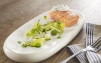 Saumon mi-cuit, concombre et Faisselle Rians au sésame