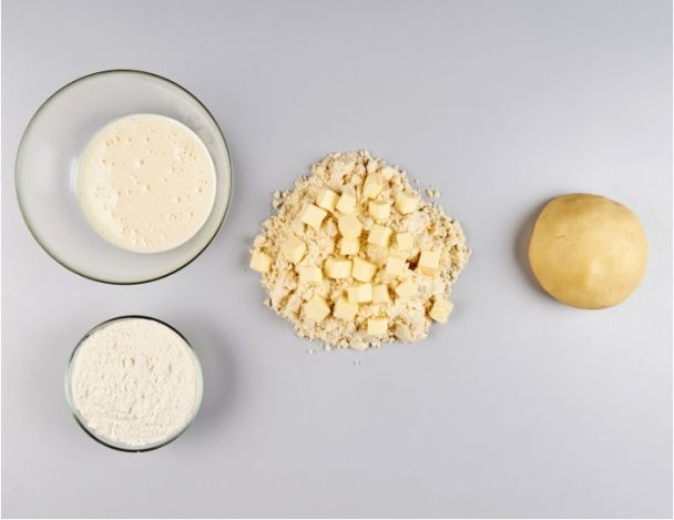 Sablage de la pâte à sablés