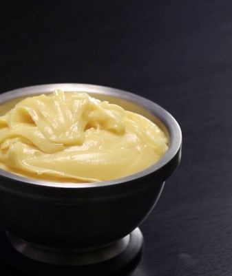 La crème mousseline