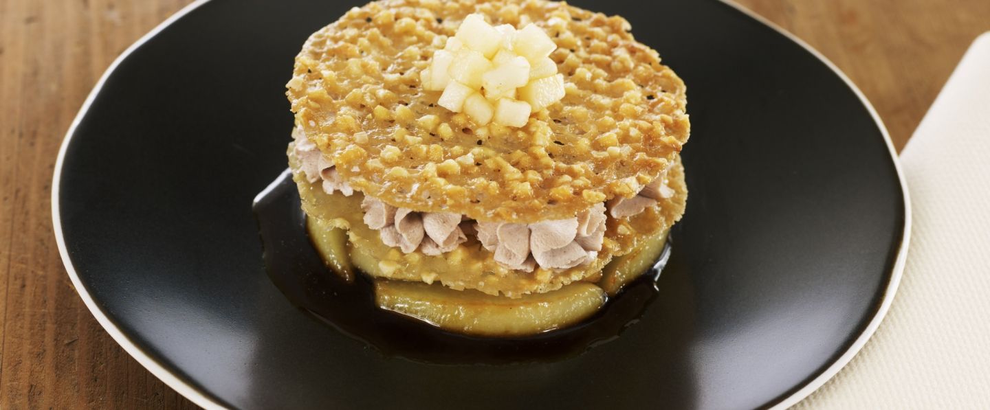 Millefeuille au chocolat et poire poêlée