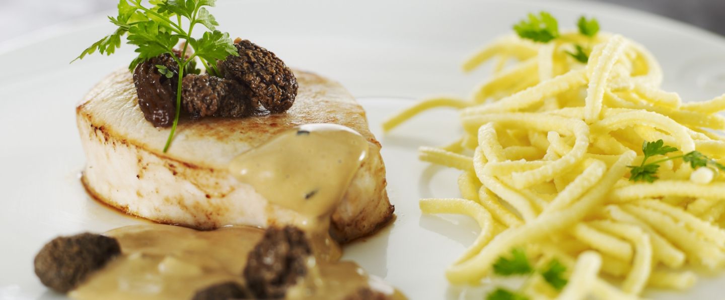 Mignon de veau aux morilles  et vin jaune