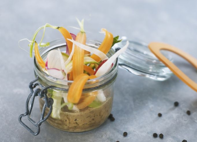 Caviar d’aubergines, premiers primeurs en vinaigrette