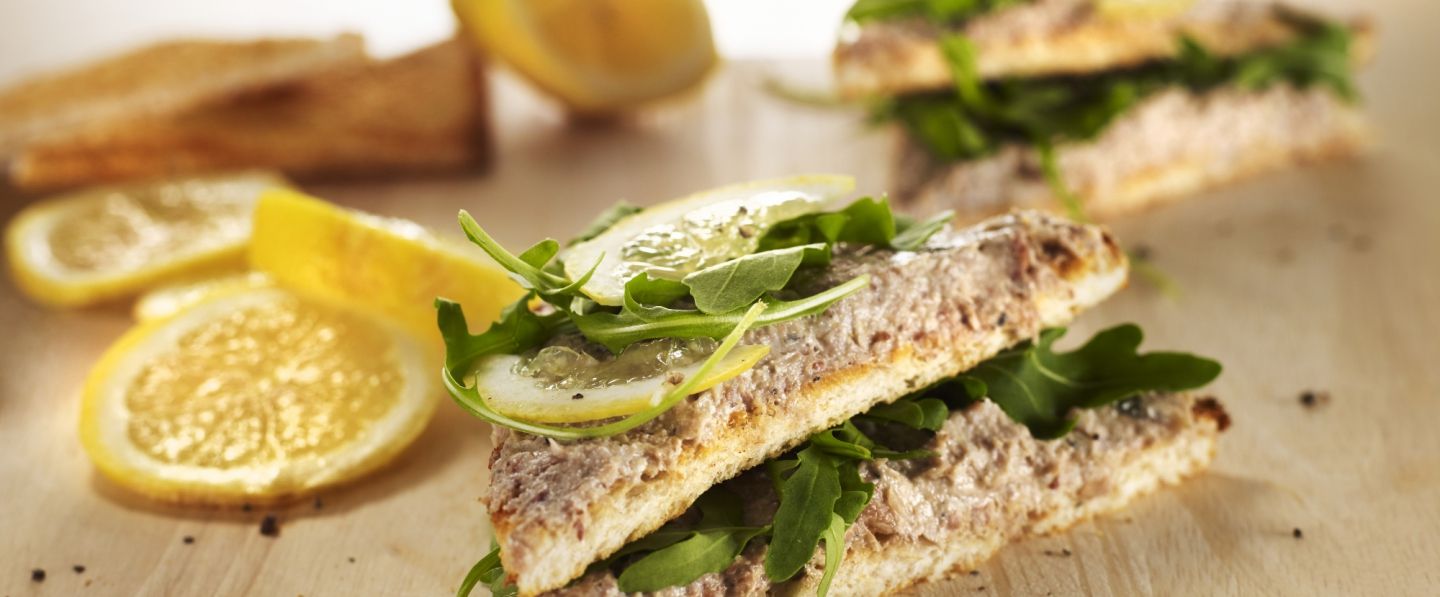 Club-sandwichs aux sardines