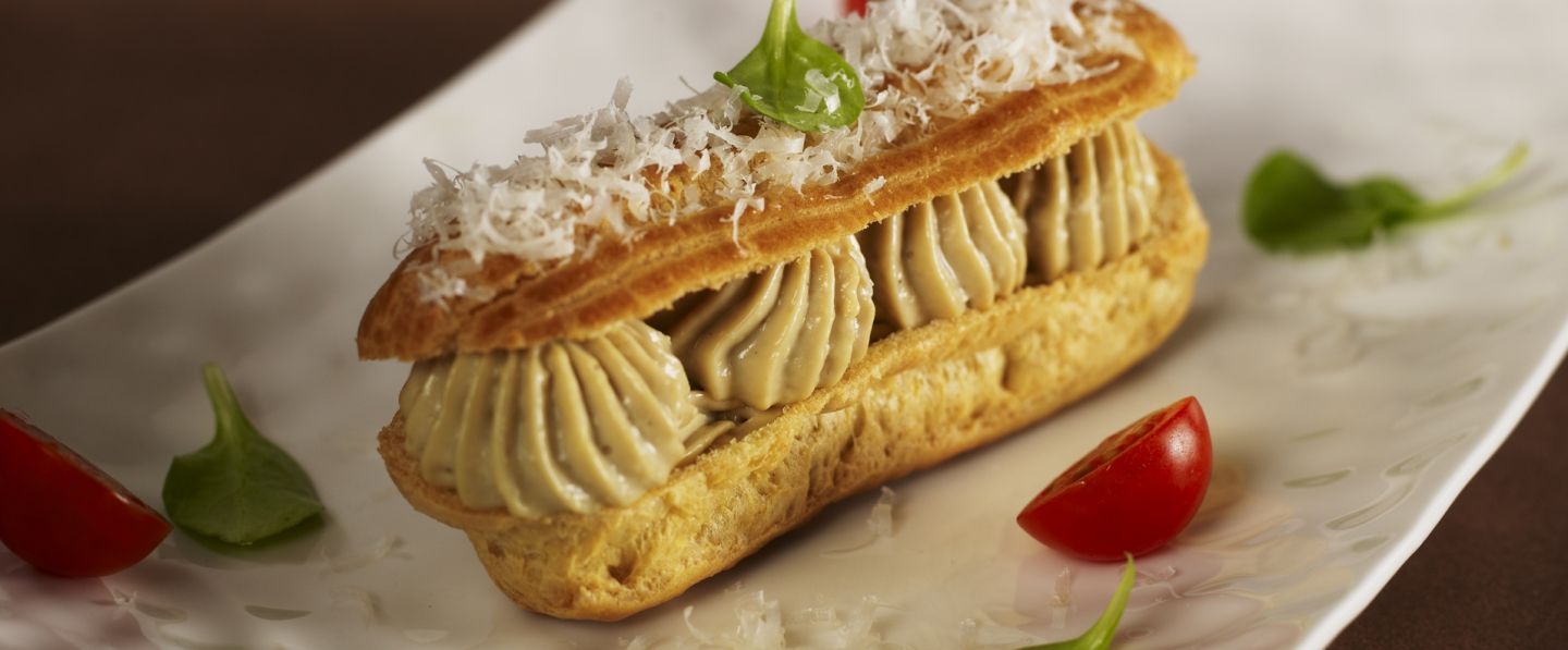 Éclair à l'anchois