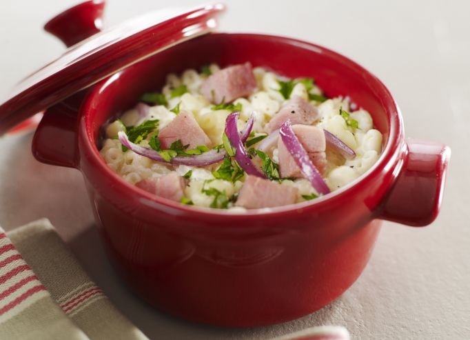 Coquillettes à la Crème de parmesan et Jambon braisé 