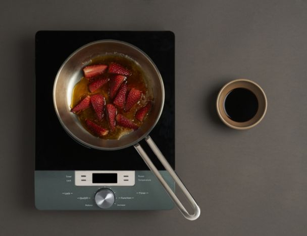 Préparation de la marmelade de fraises