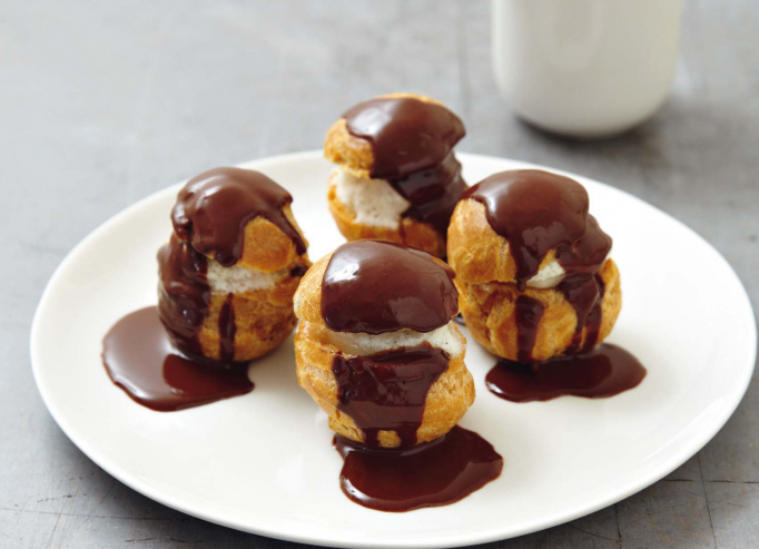 Profiteroles