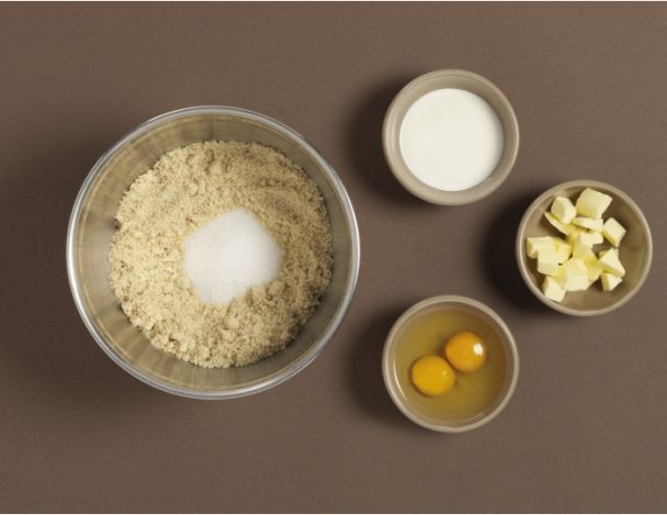 Préparation de la crème d'amandes