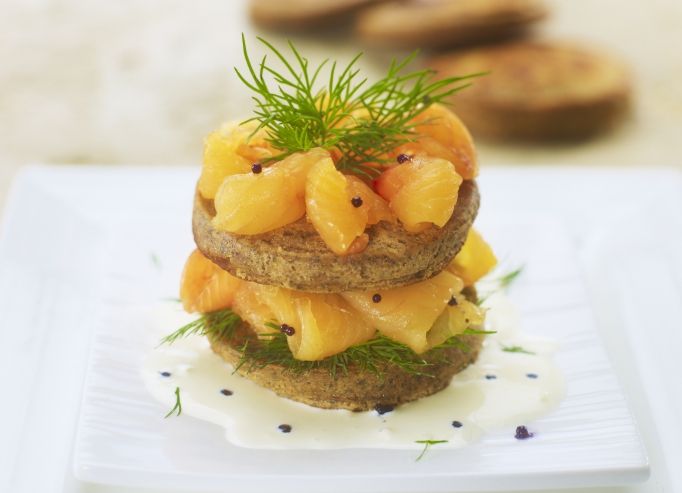 Blinis à la farine de châtaigne et truite fario