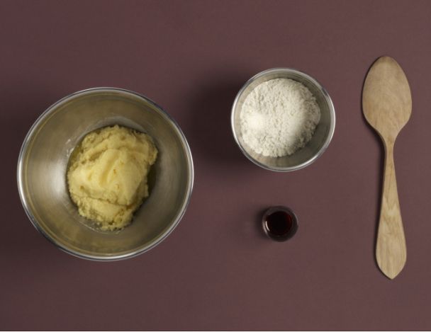 Préparation de la pâte vanillée