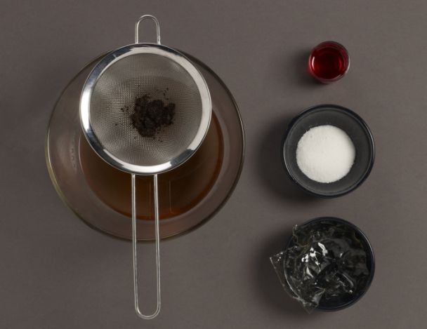 Préparation de la gelée au thé rouge