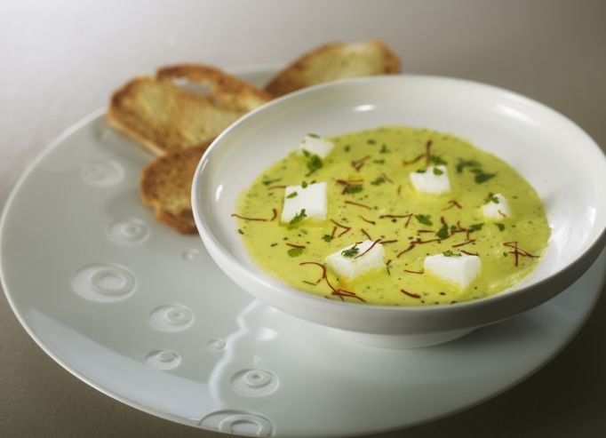 Crème de moules au safran et curry 