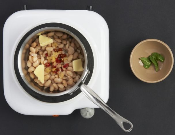 Préparation du ragoût de coco