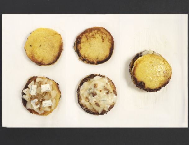 Préparation de la garniture des hamburgers