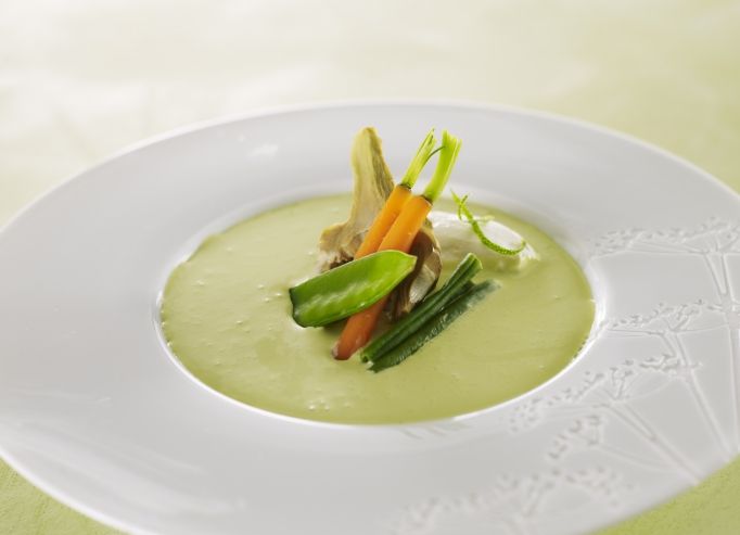 Crème de petits pois à l’estragon, légumes et mascarpone au citron