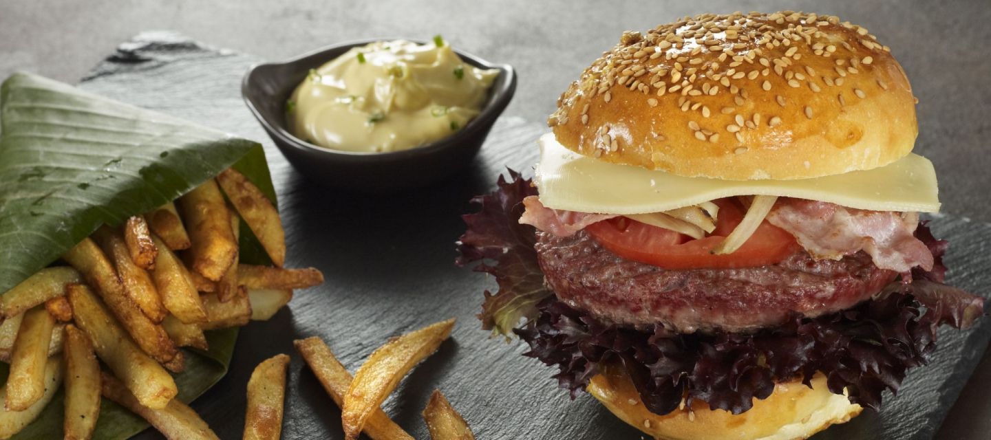 Fêtez la fin de semaine avec un bon burger maison