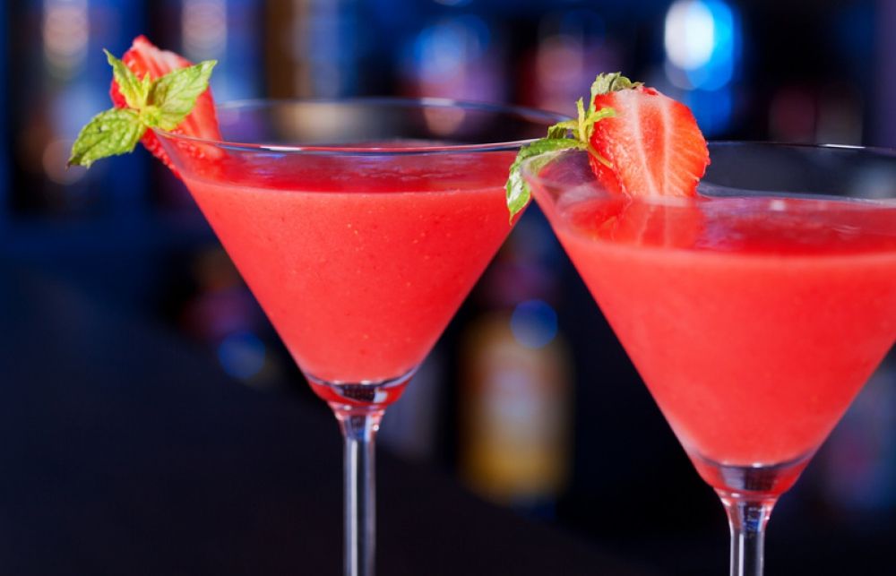 Les classiques par Likeachef présente son cocktail : Daiquiri fraise-menthe