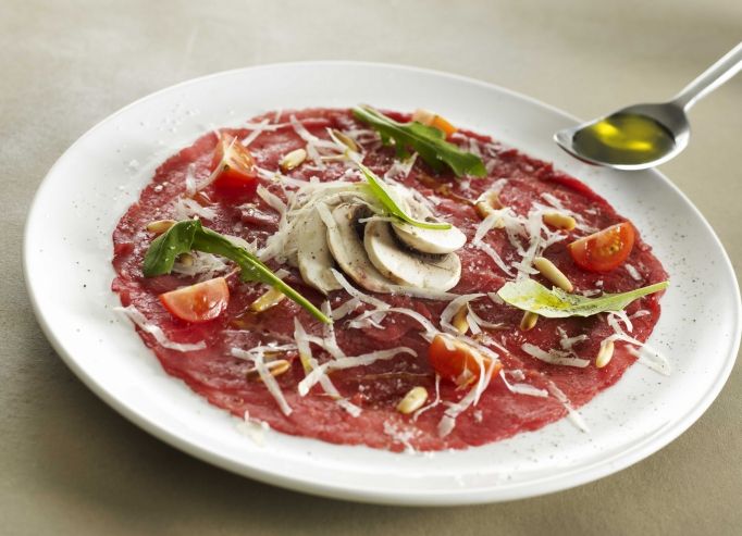 Carpaccio de bœuf et parmesan