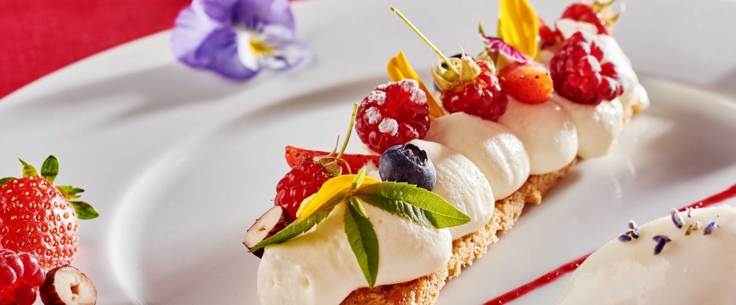 Sablé Breton, Mousse de mascarpone aux fruits rouges, crème lavande